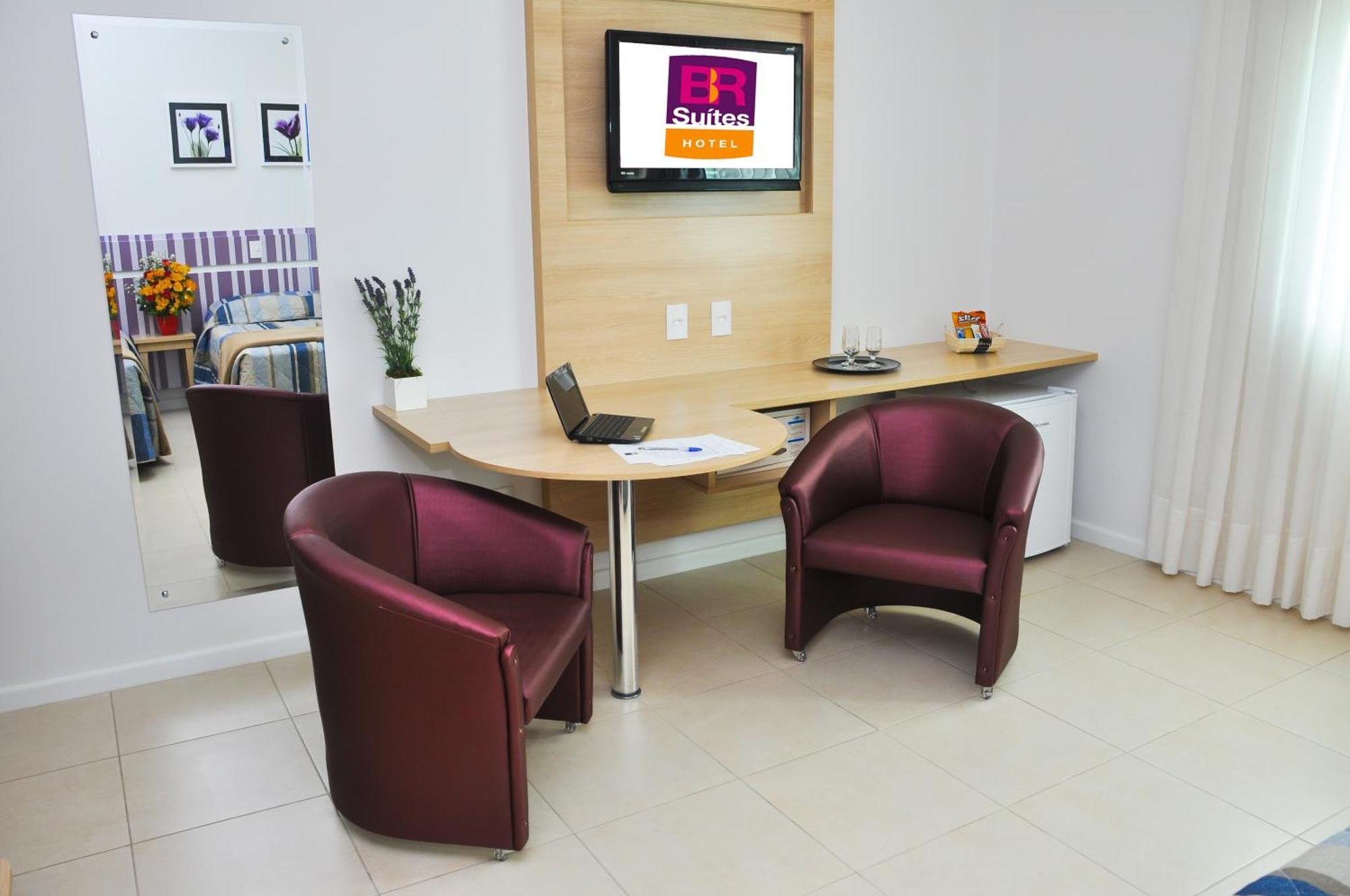 BR Suítes Hotel Navegantes Pokoj fotografie